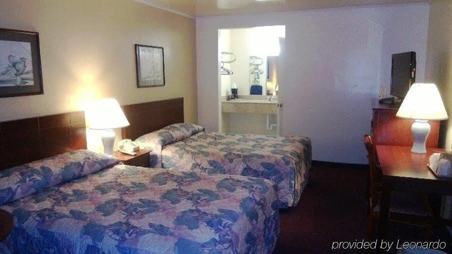 Passport Inn Somers Point - Somers Point Bagian luar foto